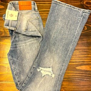 Lucky distressed denim